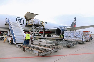 順豐護(hù)航 四個(gè)“100%”裝卸服務(wù)，筑牢新冠疫苗運(yùn)輸安全防線